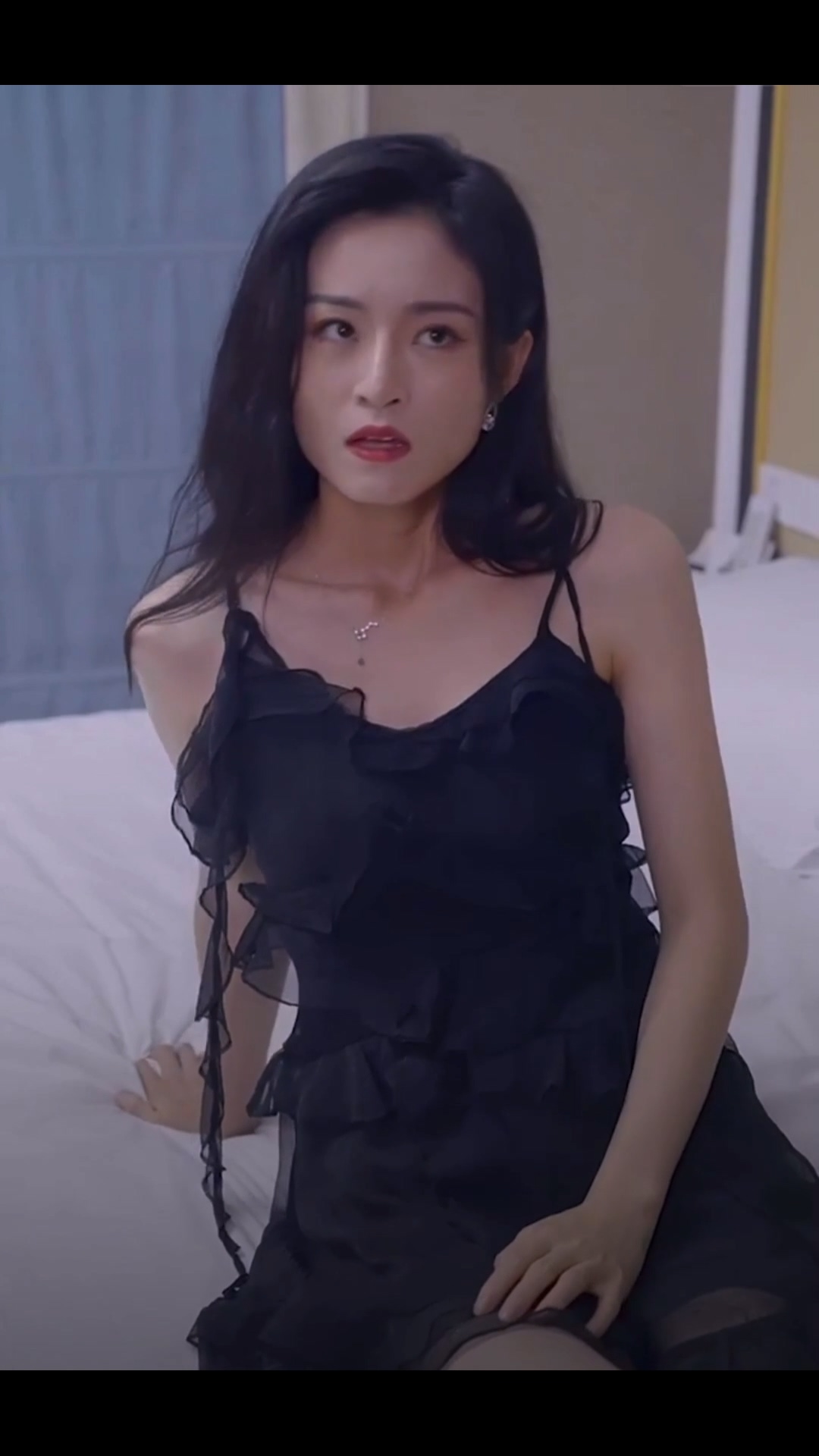 光頭女人的重生合集版 第01集(大結(jié)局)